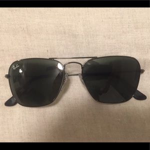 Ray Bans Caravan sunglasses RB3136 004 55/15 3N